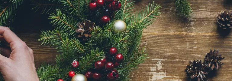 festive wreath make your own